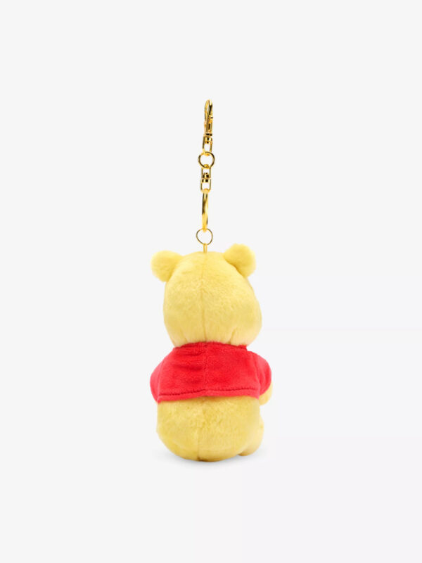 DNAK2610001-36_3 Disney 小熊維尼包包吊飾背面及金屬夾扣細節,約 10cm 尺寸展示