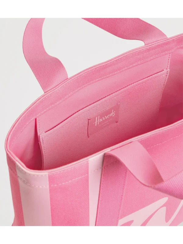 Harrods 女用手提袋內部實用插袋設計與收納空間示範