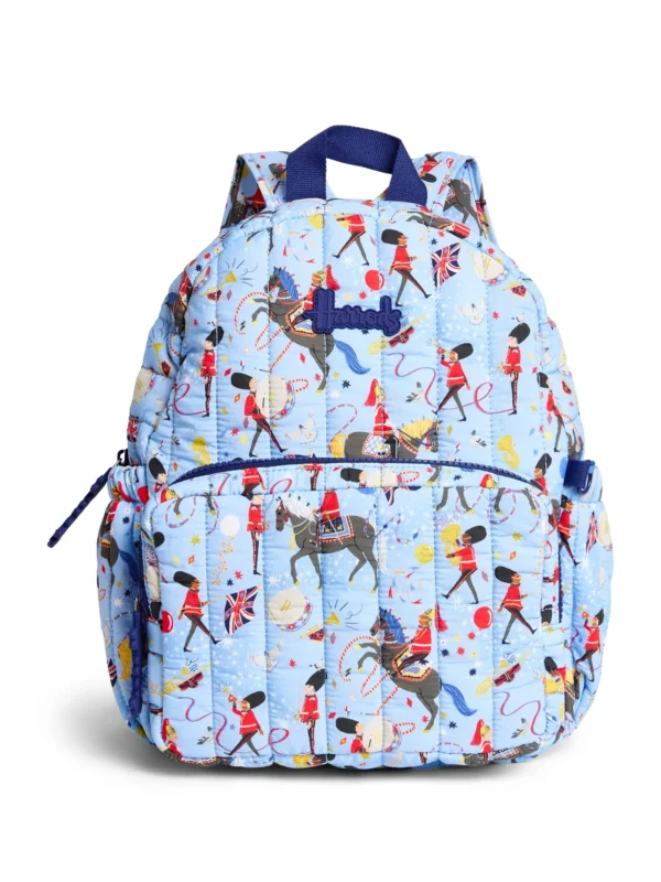 Harrods 粉藍色滿版皇家閱兵印花輕量尼龍後背包正面全貌