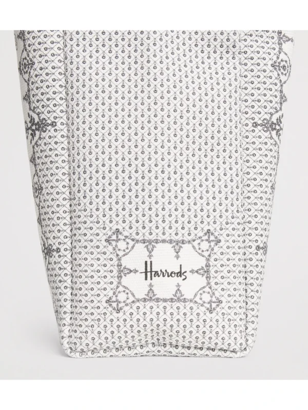 Harrods 精品女包細節特寫 - 搭配舒適雙頂提手與實用內部插袋設計