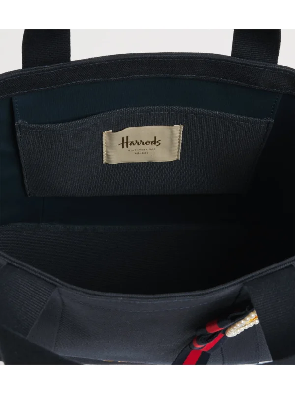 HARRODS Small Cotton Canvas British Rosette Tote Bag_4 Harrods 藍色帆布購物袋雙提把設計細節,適合女性日常手提與優雅穿搭