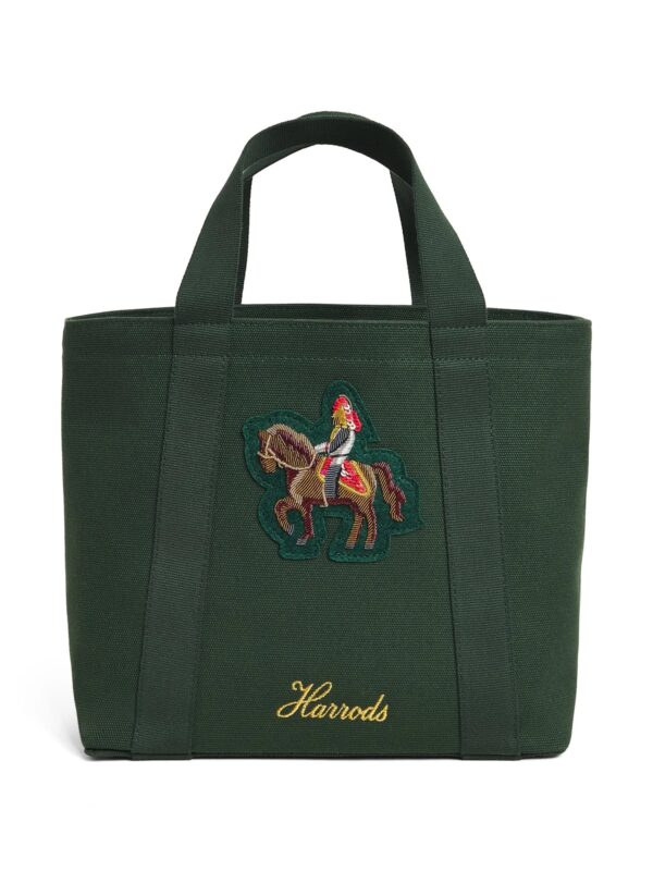 Harrods Canvas Horse Tote Bag 側面角度,展示包體厚度與雙提手細節