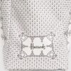 HARRODS-Lace-Print-Tote-Bag_4-mc Harrods 蕾絲印花托特包細節特寫,珠寶圖案與動物花卉紋樣印花質感呈現