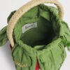 HARRODS-Wicker-Strawberry-Bag_3-mc Harrods 草莓柳條包內裡特寫,蔥綠布料搭配刺繡葉子圖案
