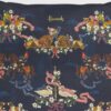HDBB2622005-69_4-mc Harrods Great British Tote Bag 整體平鋪展示,完整呈現英倫地標與動物圖騰印花細節