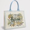 HDBB2632005-00_2 Harrods 城市故事托特包側面與底部,展示可拆卸硬底座與立體包型結構