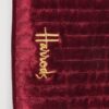HDBE2632011-18_3 Harrods 紅色天鵝絨化妝包開口細節,拉鍊五金與內裡一覽