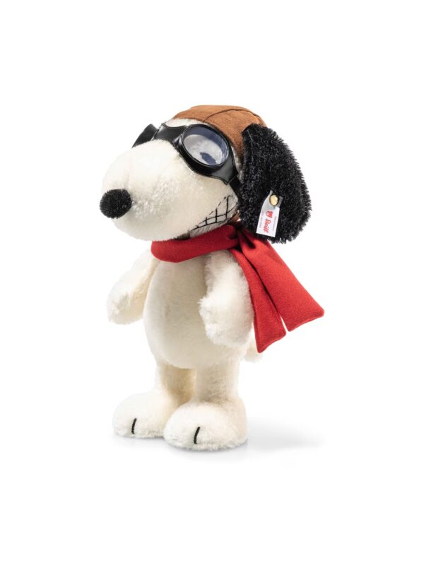 SFDB2510003-00-uni STEIFF Flying Ace Snoopy 飛行員史奴比馬海毛娃娃正面全身,展示雪白毛絨與金色耳釦