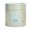 HDFC2420006-61_1-uni 英國 Harrods Praline Almonds 果仁糖烤杏仁巧克力球禮盒正面,粉藍色包裝搭配品牌金字標誌