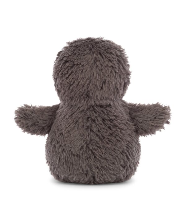 JCDB2630001-08_4 JELLYCAT PNS3PN 花生企鵝擺設情境,適合嬰兒床邊或書桌療癒陳列