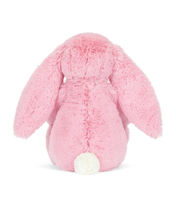 JCDB2630017-18_3 JELLYCAT Blushkin Blossom Bunny 31cm 比例展示,適合作為嬰兒床邊陪伴玩具擺設場景