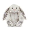 JCDB2630018-08_2 JELLYCAT 灰銀花漾兔子側面,顯示 31cm 完整身形比例與蓬鬆質感