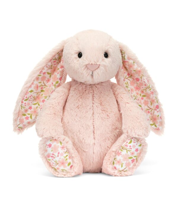 JCDB2630018-12_2 JELLYCAT 花漾兔側面細節,展示柔軟粉嫩絨毛質感與蓬鬆耳朵造型