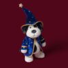 JCDB2630028-69_5 JELLYCAT Rufferty 小狗巫師與嬰兒床擺放情境,營造溫柔陪伴氛圍
