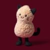 JCDB2630030-81_2 JELLYCAT 花生貓咪娃娃側面,清晰呈現俏皮捲曲尾巴與棕色燈芯絨靴子