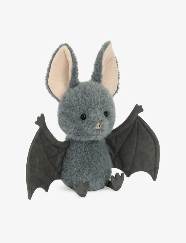 JCDB2630034-08_3-4 JELLYCAT Broox Bat 蝙蝠娃娃近景,特寫臉部表情與翅膀刺繡工藝細節