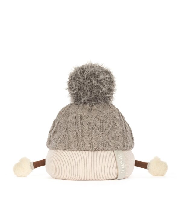 JCDB2630048-82_4 Jellycat Pomilly Hat 背面視角,展示整體造型比例與蓬鬆帽球