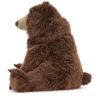 JCDB2630053-88_6 JELLYCAT Bizzlestomp Bear 與品牌標籤特寫,顯示型號 ASP1B 及 EN71 安全認證標示