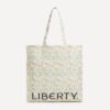 LYBB2632003-52_3 Liberty London 手提袋提把特寫,展示雙提把設計與棉帆布質感