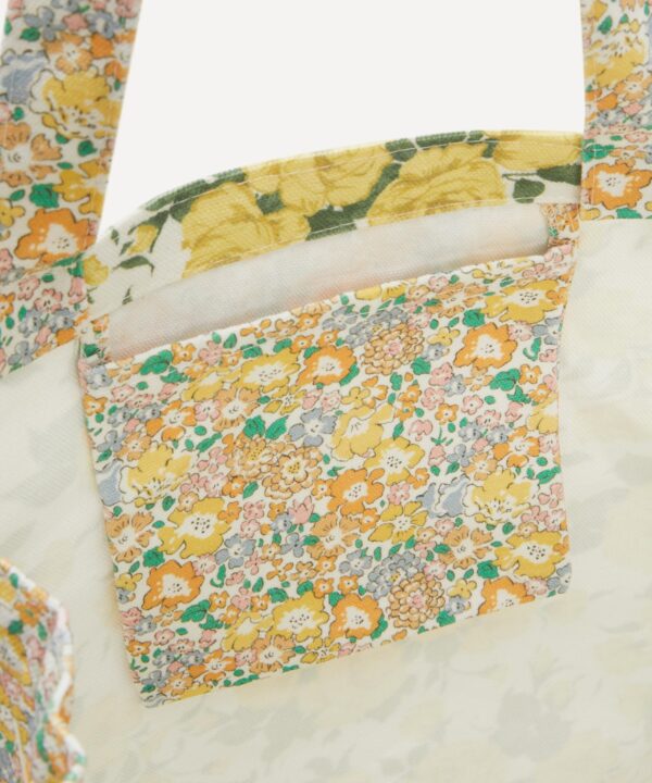 LYBB2632005-34_4 Liberty London 黃色碎花手提袋平鋪俯視圖,呈現 Carline Rose 與 Michelle 印花細節