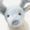 SFDB2630004-61_2 STEIFF 守護神雄鹿絨毛玩偶側面細節,展現立體雄鹿造型與柔軟毛絨質感