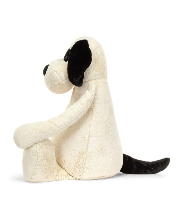 JCDB2640004-00_2 JELLYCAT 超巨型害羞小狗娃娃側面細節,展示柔軟蓬鬆皮毛質感與俏皮耳朵造型